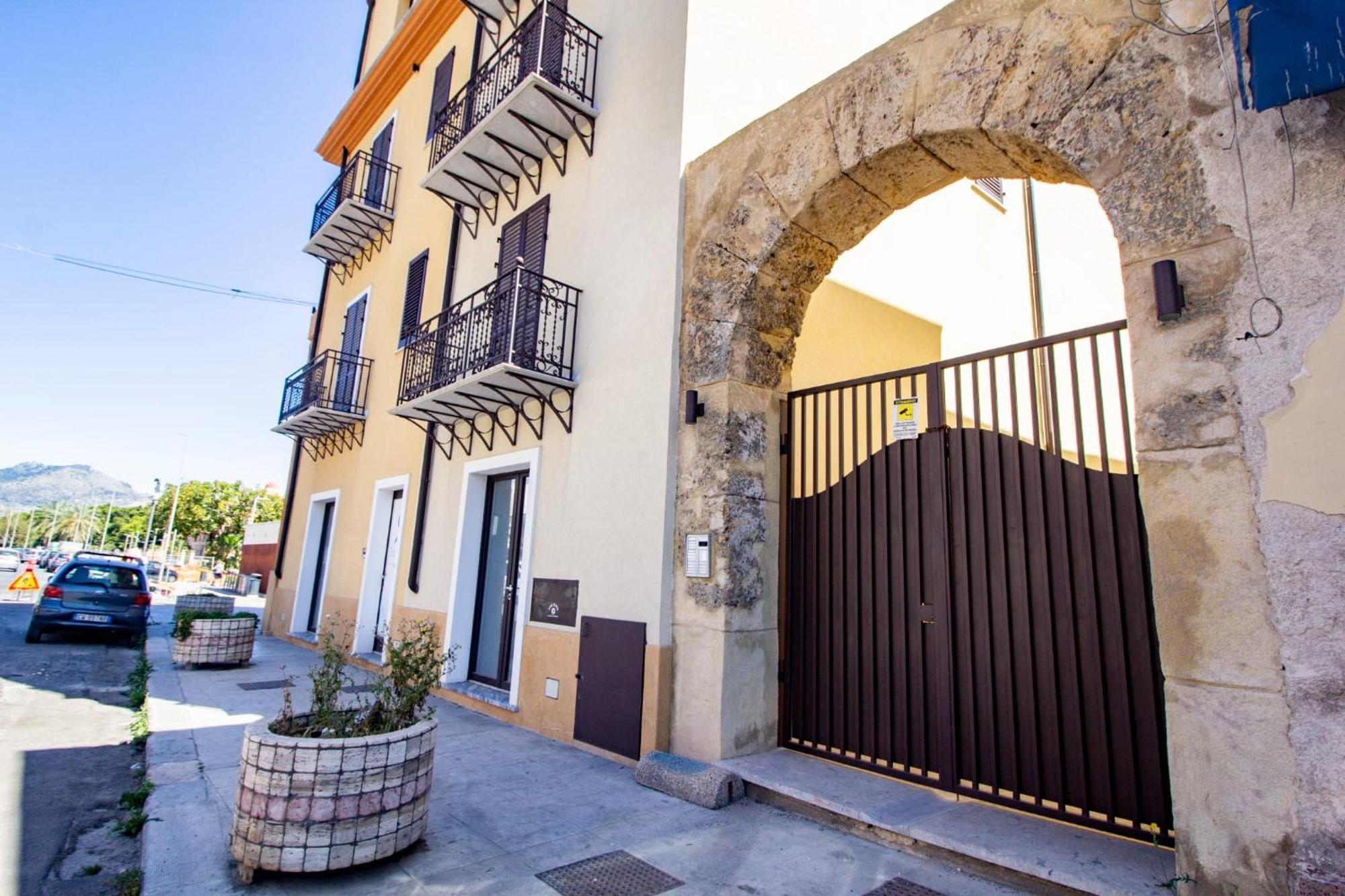 Erasmo Home Luxury Vista Mare Palermo Bagian luar foto