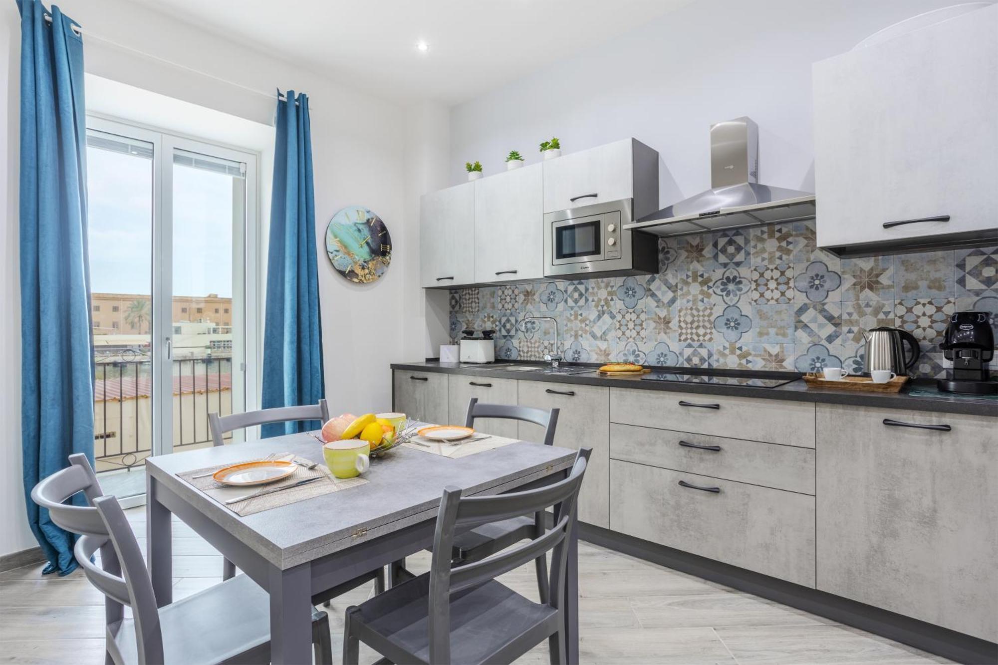 Erasmo Home Luxury Vista Mare Palermo Bagian luar foto
