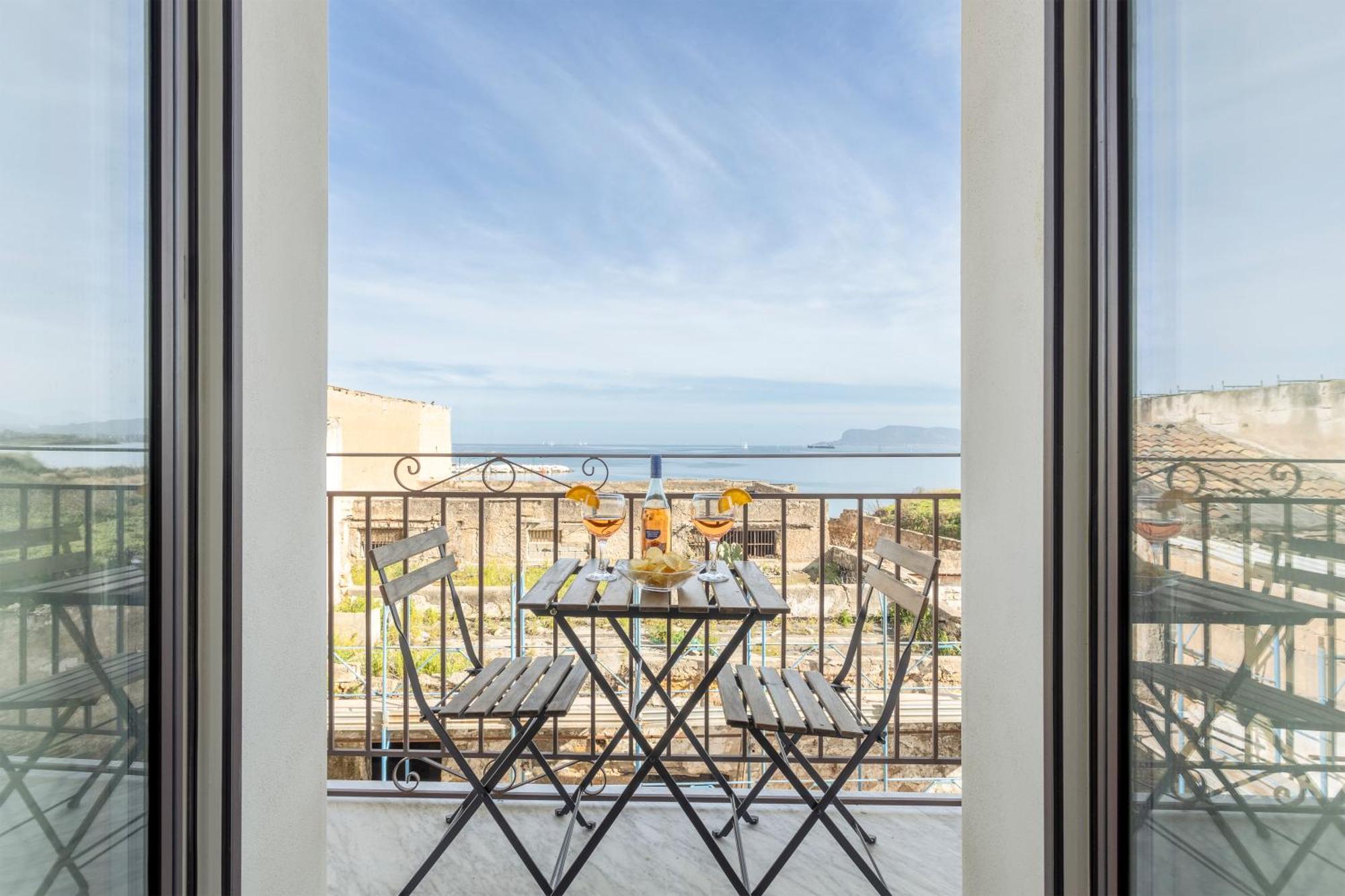 Erasmo Home Luxury Vista Mare Palermo Bagian luar foto